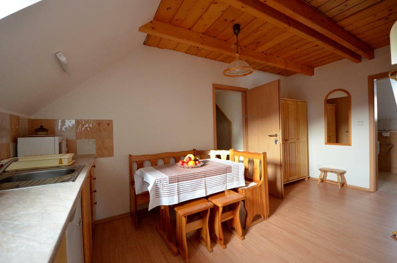 U Kobru Apartment Spindleruv Mlyn Exterior photo